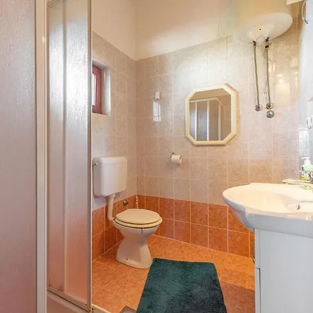 Apartment Amazing In With Wifi Nin