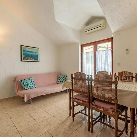 Apartment Amazing In With Wifi Nin
